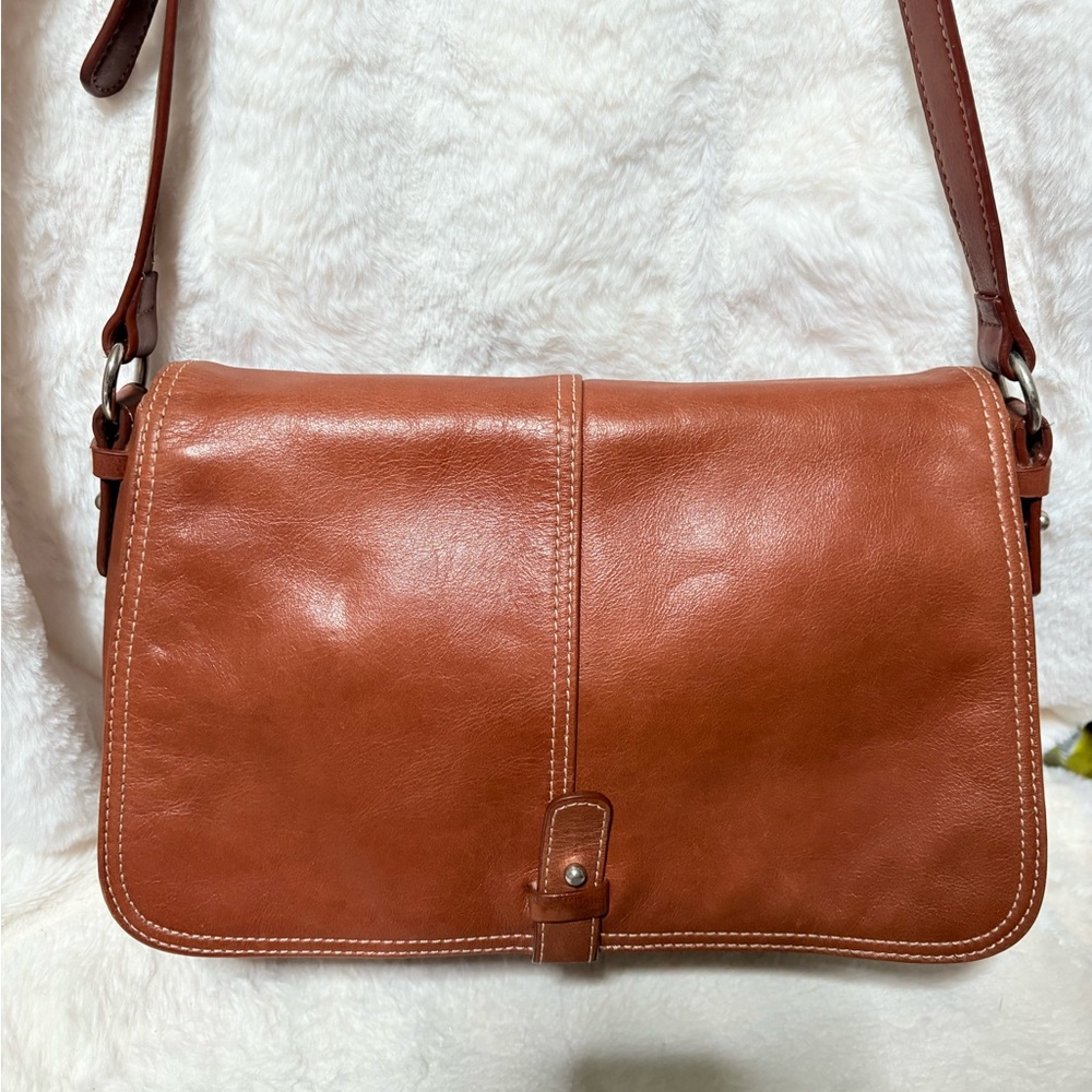 Aurielle shoulder bag